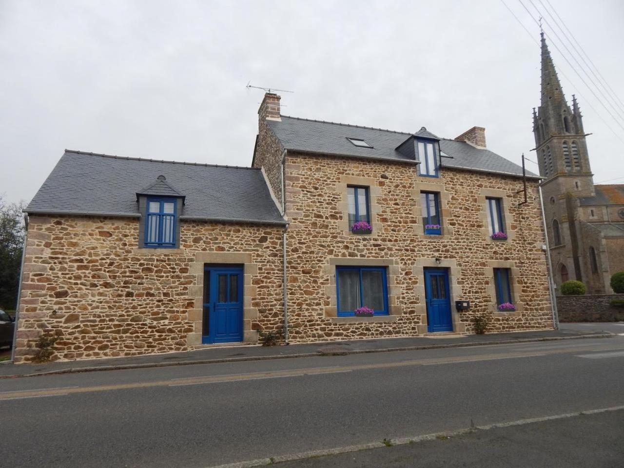 Au Ker Lauriers Chambres Et Table D Hotes Saint-Denoual Exterior photo